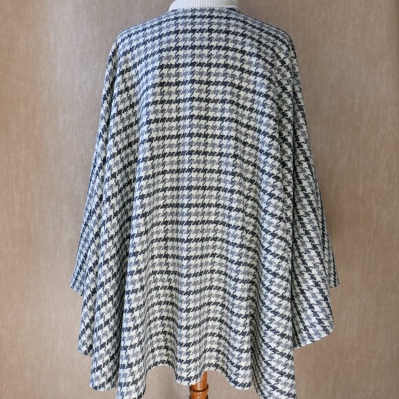 Grey & White Houndstooth Pure Italian Wool Cape Coat - Picture 2 of 10